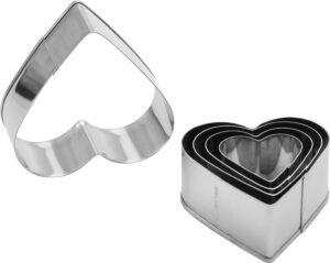 Set Of 5 Heart Cookie Cutters***18009570