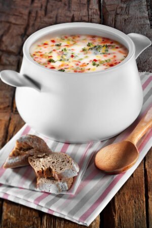 وعاء خزفي عميق 24 سم + غطاء Pf24Tnc00